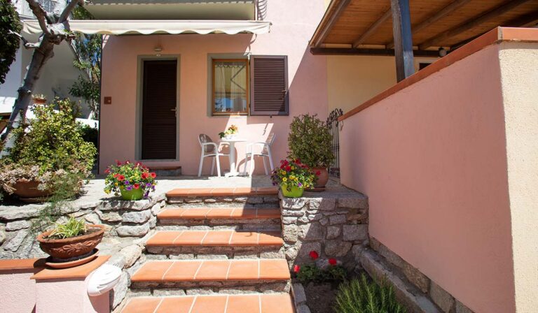 Camera Matrimoniale Standard con patio