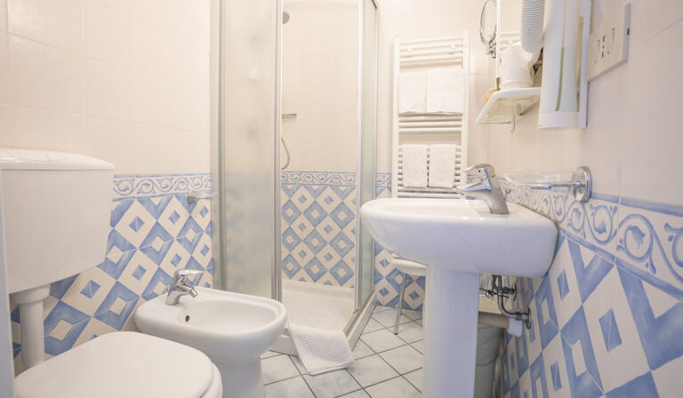 Camera Matrimoniale Standard (senza balcone)